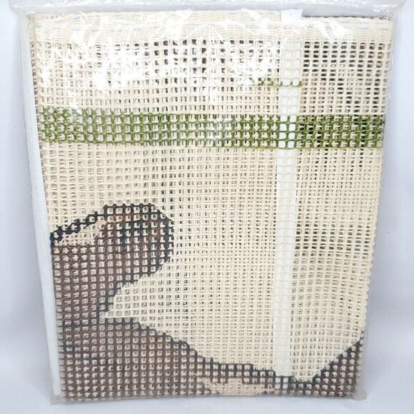 Vintage NEW Spinnerin Latch Hook Rug Printed Pattern Canvas Horse Yearling Pony - Picture 2 of 4